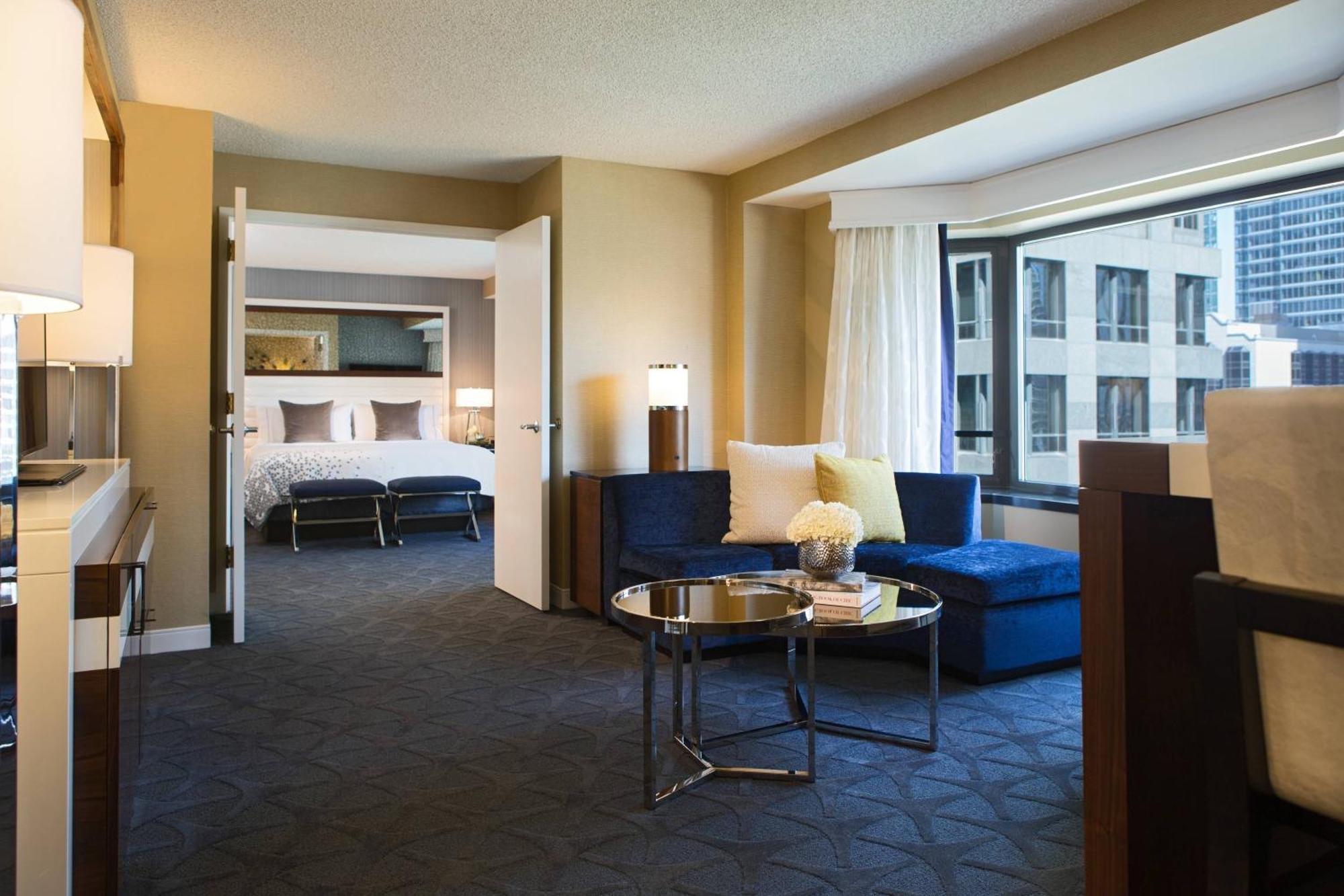 Renaissance Chicago Downtown Hotel Екстер'єр фото